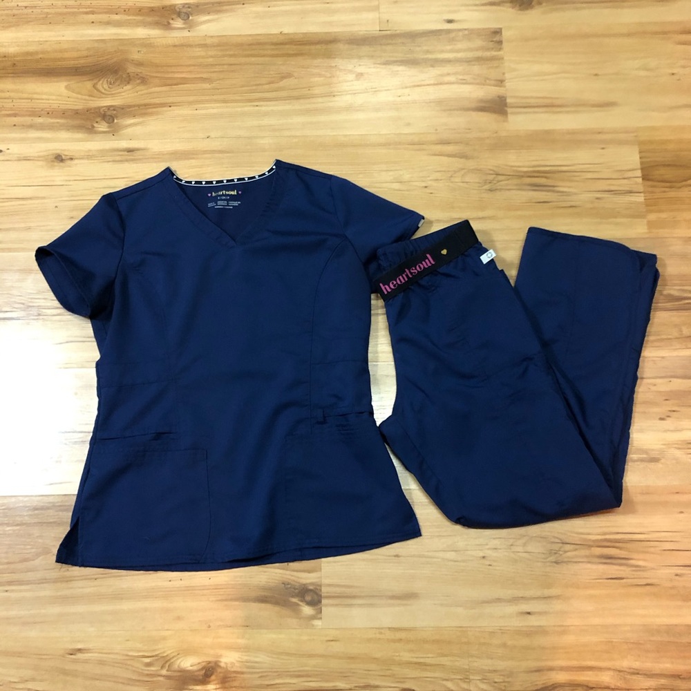 Like New Heartsoul Scrubs Set